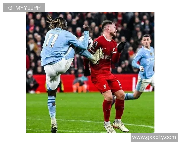 世界杯精彩对决AC米兰大胜曼城五球狂潮引爆全场激情时刻 世界杯精彩对决AC米兰大胜曼城五球狂潮引爆全场激情时刻