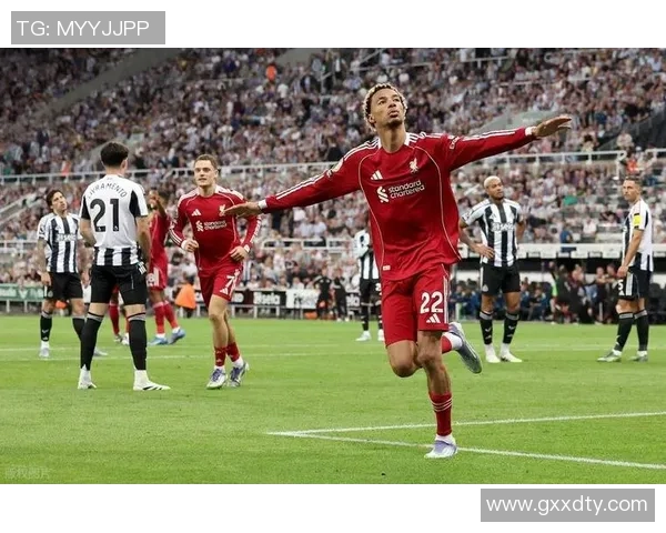 世界杯精彩对决AC米兰大胜巴黎圣日耳曼引发全场热议与反思