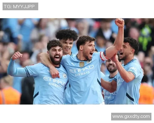 意甲大战曼联大胜曼城帽子戏法引发争议判罚全场沸腾